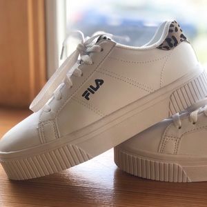 Fila women’s sneakers